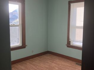 43 Holbrook Pl, Ansonia, CT 06401