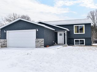 20 Sunset Blvd, Elgin, MN 55932