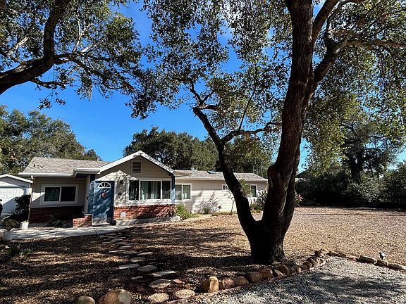 2nd image of 174 S La Luna Ave
