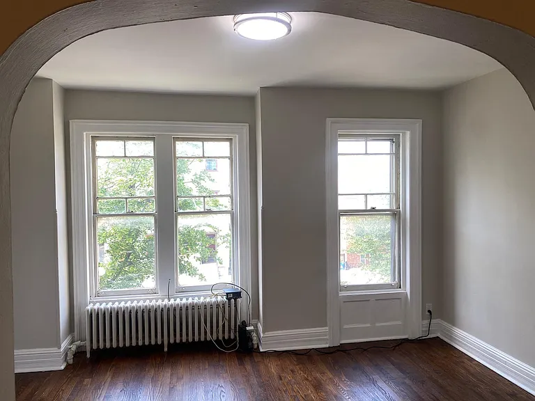 359 Madison Ave #2 — Photo 4
