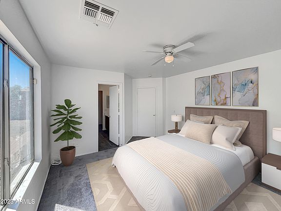 4th image of 3001 N 89TH Drive