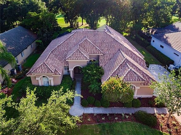 3rd image of 12437 Lake Jovita Blvd
