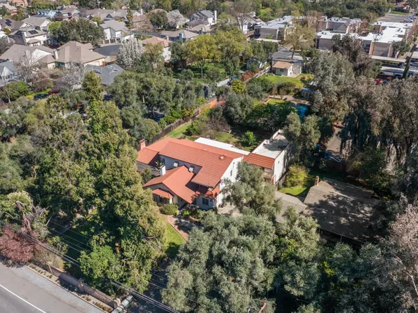 2940 Garfield Ave, Carmichael, CA 95608