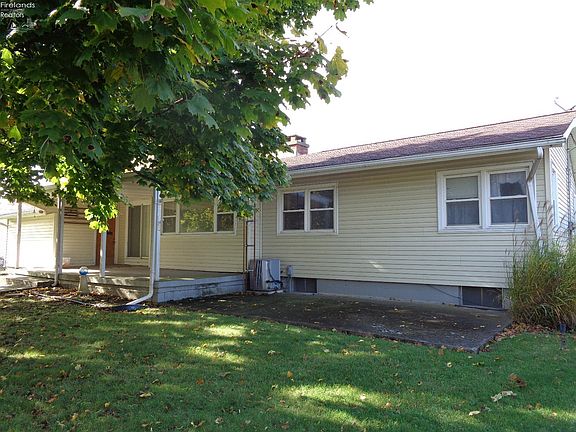 4th image of 2204 Tiffin Ave