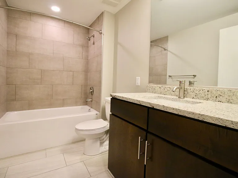 Main2525 — Photo 23