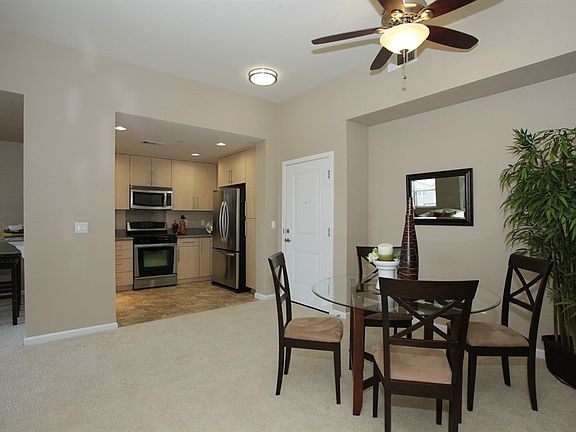 3rd image of 1057 Saginaw Ter Unit 301