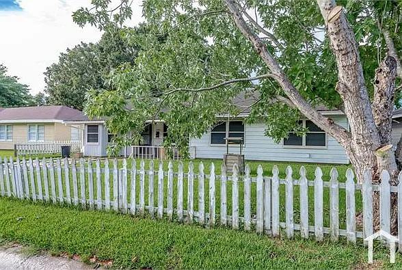 2914 Tarpey Ave — Photo 5