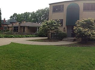 1530 Bonnie Brae Pl APT 1N, River Forest, IL 60305