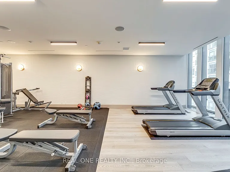 60 Shuter St #303 — Photo 17