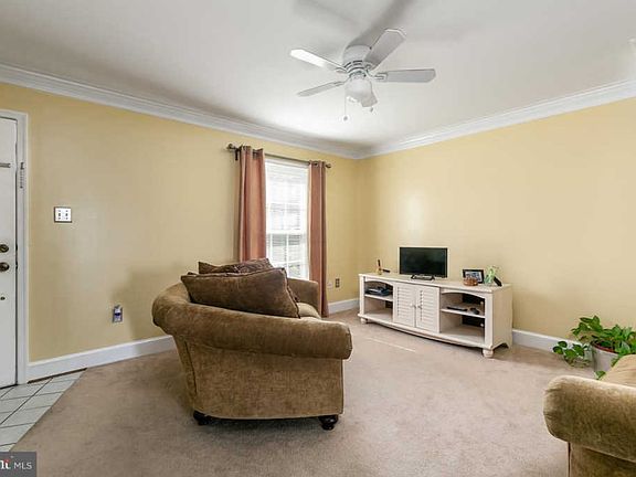2nd image of 3443 Caledonia Cir