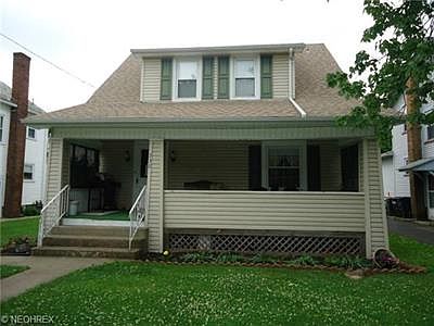 1st image of 530 E Chestnut St