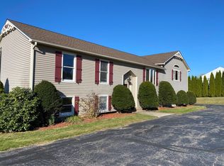 37 Henry Marsh Rd, Dudley, MA 01571