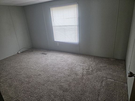 5th image of 5179 Rhine Dr
