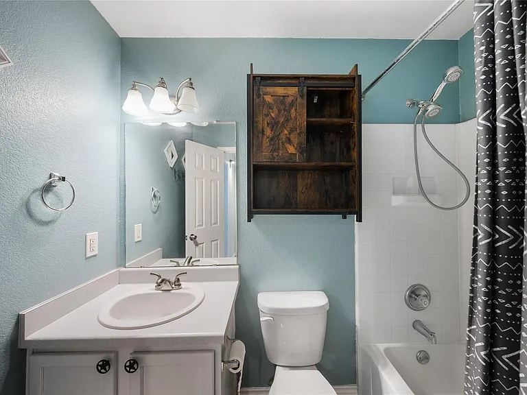 111 Quail Hollow Dr — Photo 11