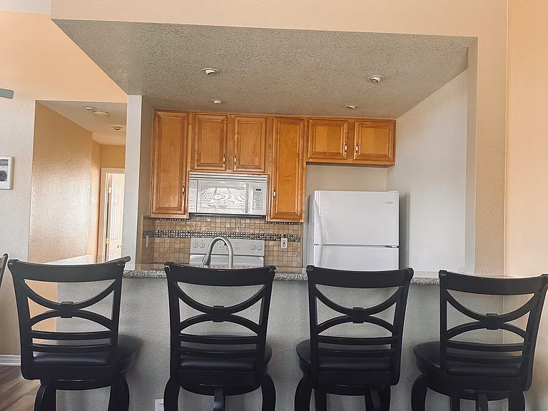 4218 Van Dyke Ave #3 — Photo 14