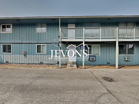 2nd image of 1208 Willow St APT 2