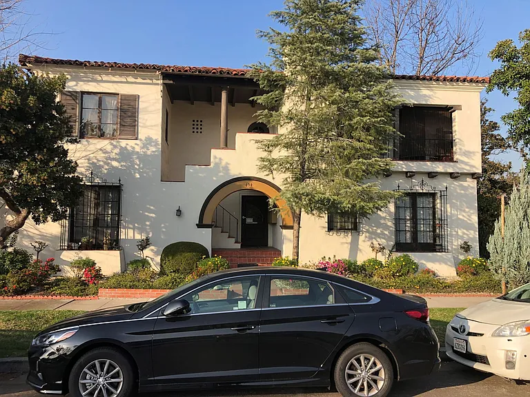 Lovely 2 bedroom 1 bath apt. in South Pasadena! — Photo 1