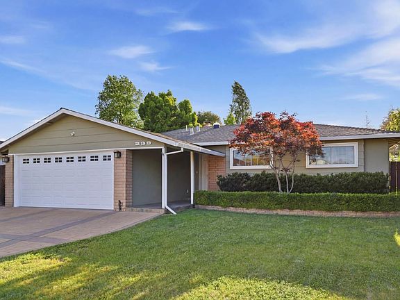 2nd image of 239 Kensington Way