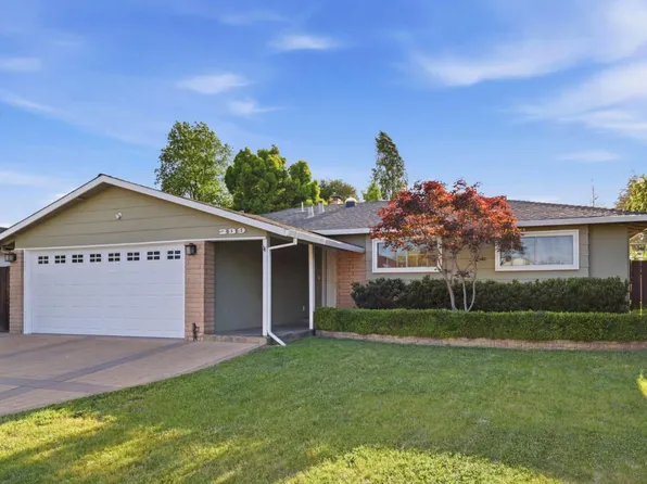 239 Kensington Way, Los Gatos, CA 95032