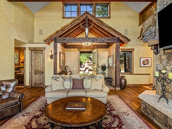 4th image of 31050 Sweetwater Drive