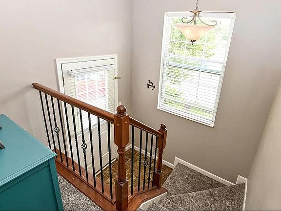 3rd image of 2367 Twelve Oaks Dr