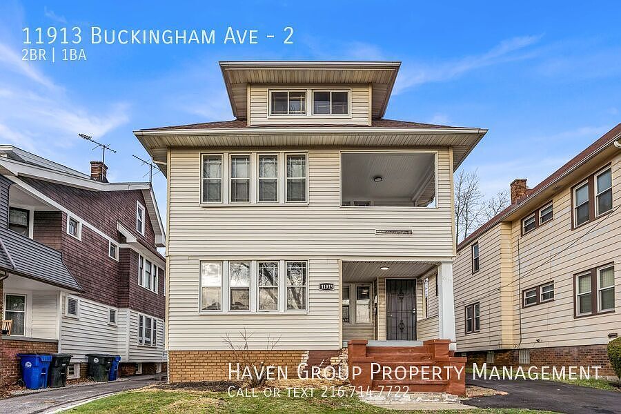 1st image of 11913 Buckingham Ave Unit 2