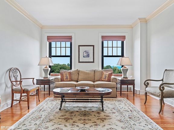 2nd image of 3520 N Lake Shore Dr APT 7M