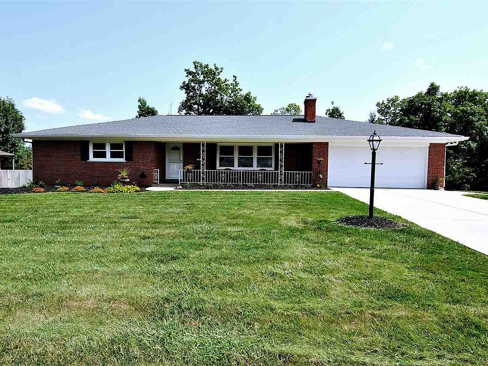 1st image of 20 Marian Dr
