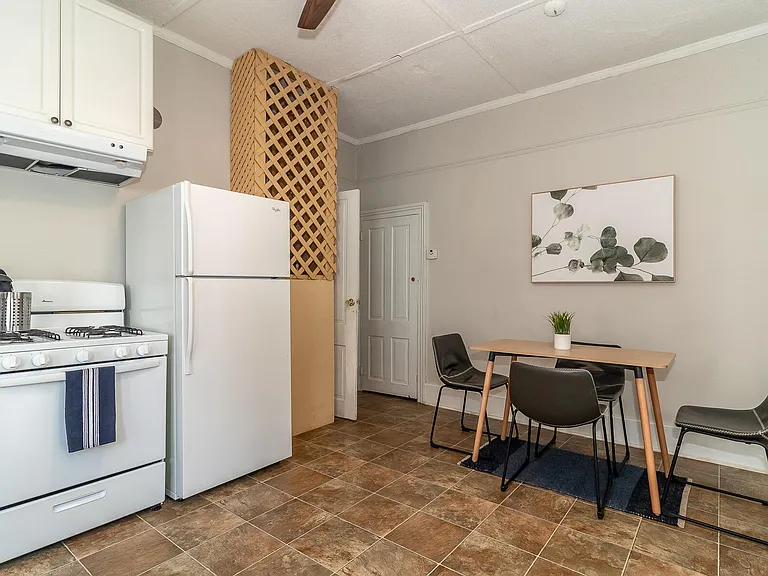 1510 Stovall St — Photo 9
