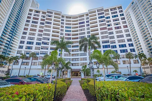 3505 S Ocean Dr Photo 1