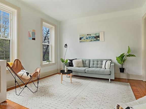 3rd image of 566 44th St APT 2C