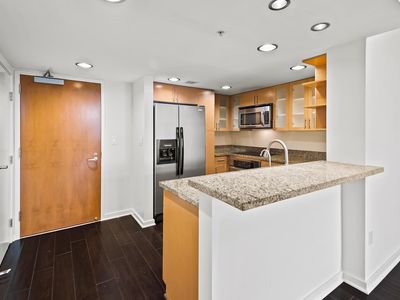 13700 Marina Pointe Dr UNIT 415, Marina Del Rey, CA, 90292