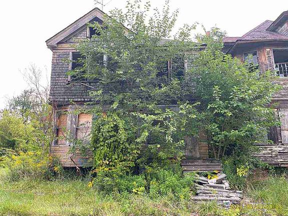 3420 Hurlbut