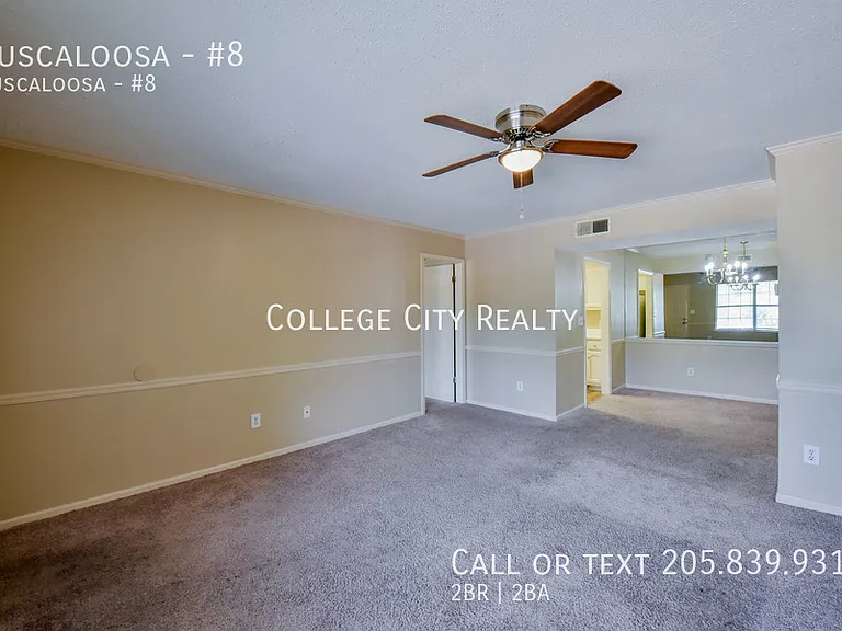 1813 Hackberry Ln #8 — Photo 13