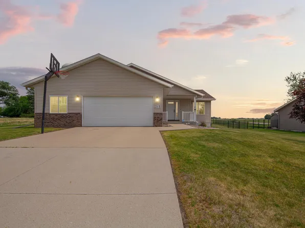 315 Hazeltine Ave NE, Owatonna, MN 55060