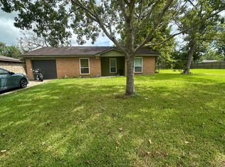 718 Hollyhock St, Richwood, TX 77531