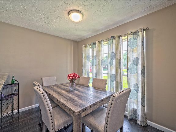 5th image of 5403 Dove Forest Ln