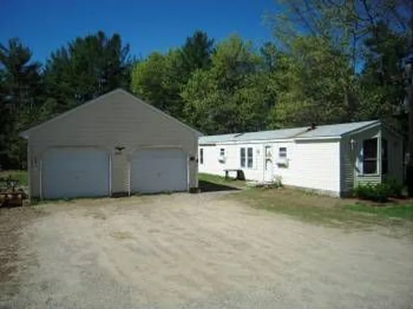 235 School St, Sanford, ME 04073