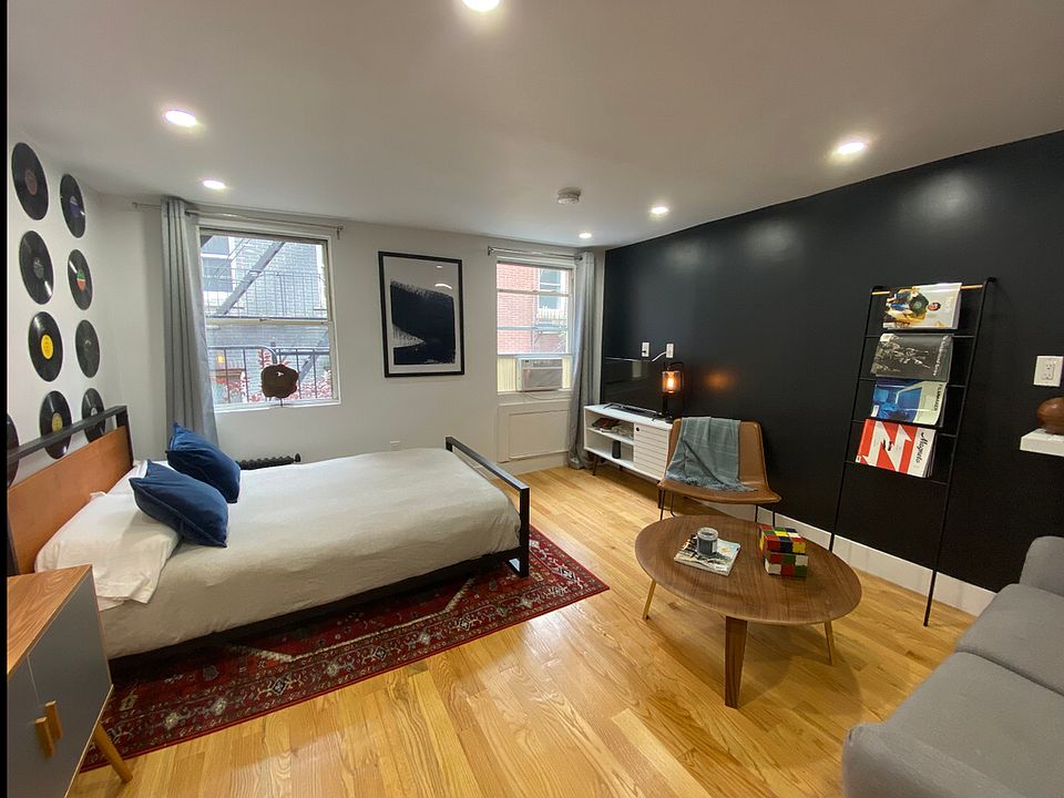 1st image of 182 Avenue A #32
