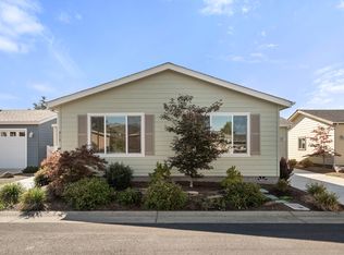 936 Kings Way, Grants Pass, OR 97526
