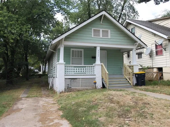 6902 Agnes Ave, Kansas City, MO 64132