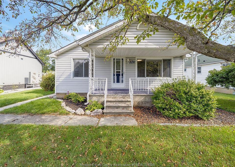 1st image of 52 Prospect St