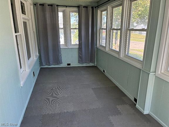 3rd image of 319 Forsythe Ave