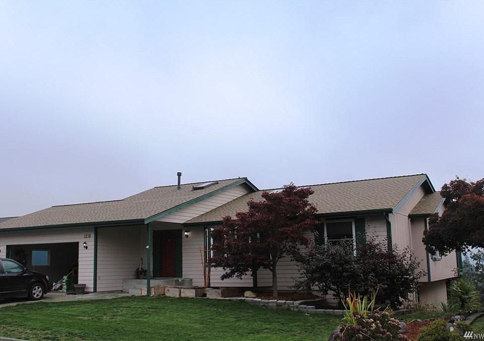 1st image of 1218 Daniels Ave