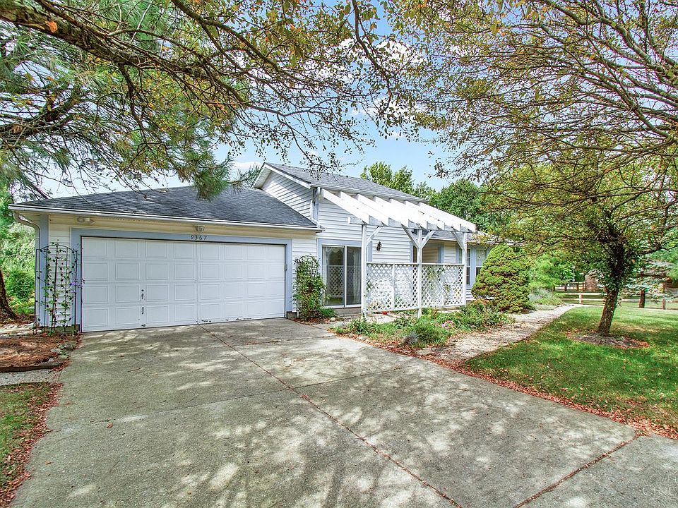 1st image of 9367 White Pine Dr
