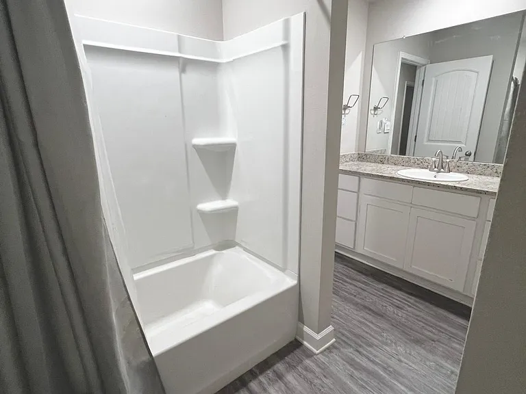 35500 Grovemont Dr — Photo 20