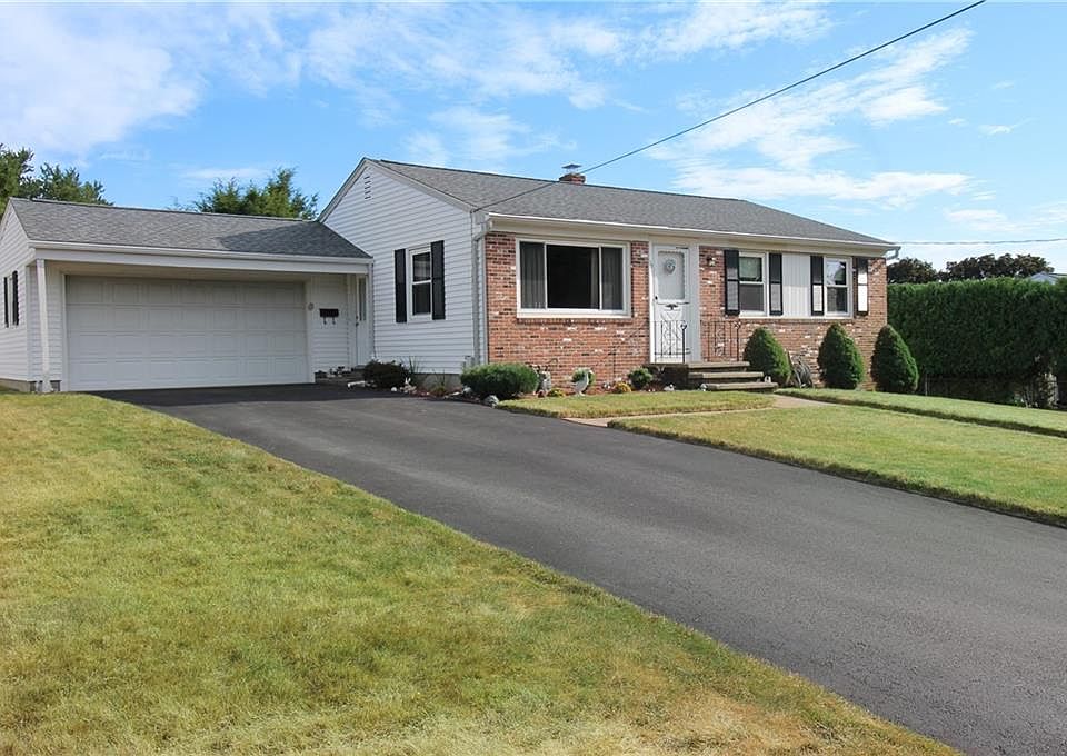 20 Briarwood Dr, Cumberland, RI 02864 Zillow