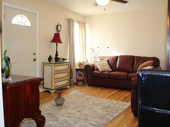 4th image of 1136 Midland Dr