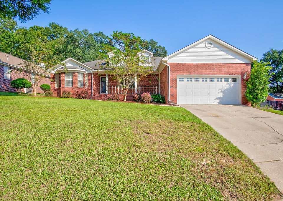 1st image of 437 Elcino Dr