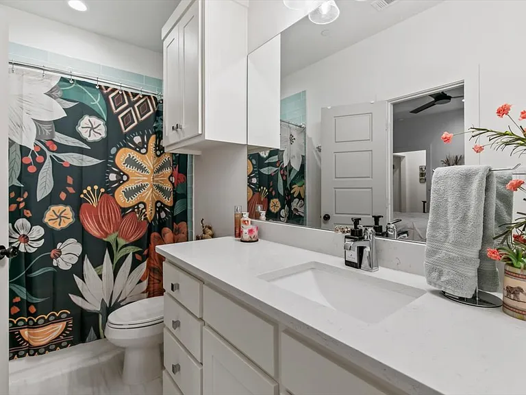 809 Meadow Bend Loop S — Photo 24